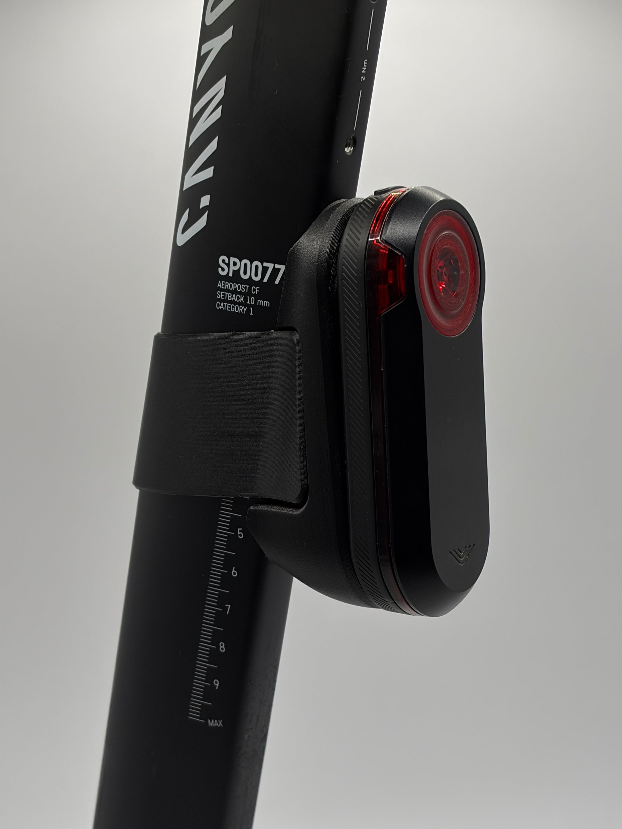 Adiós a las gomas: todas las bicis compatibles con nuestros soportes Garmin Varia (515 y 820)