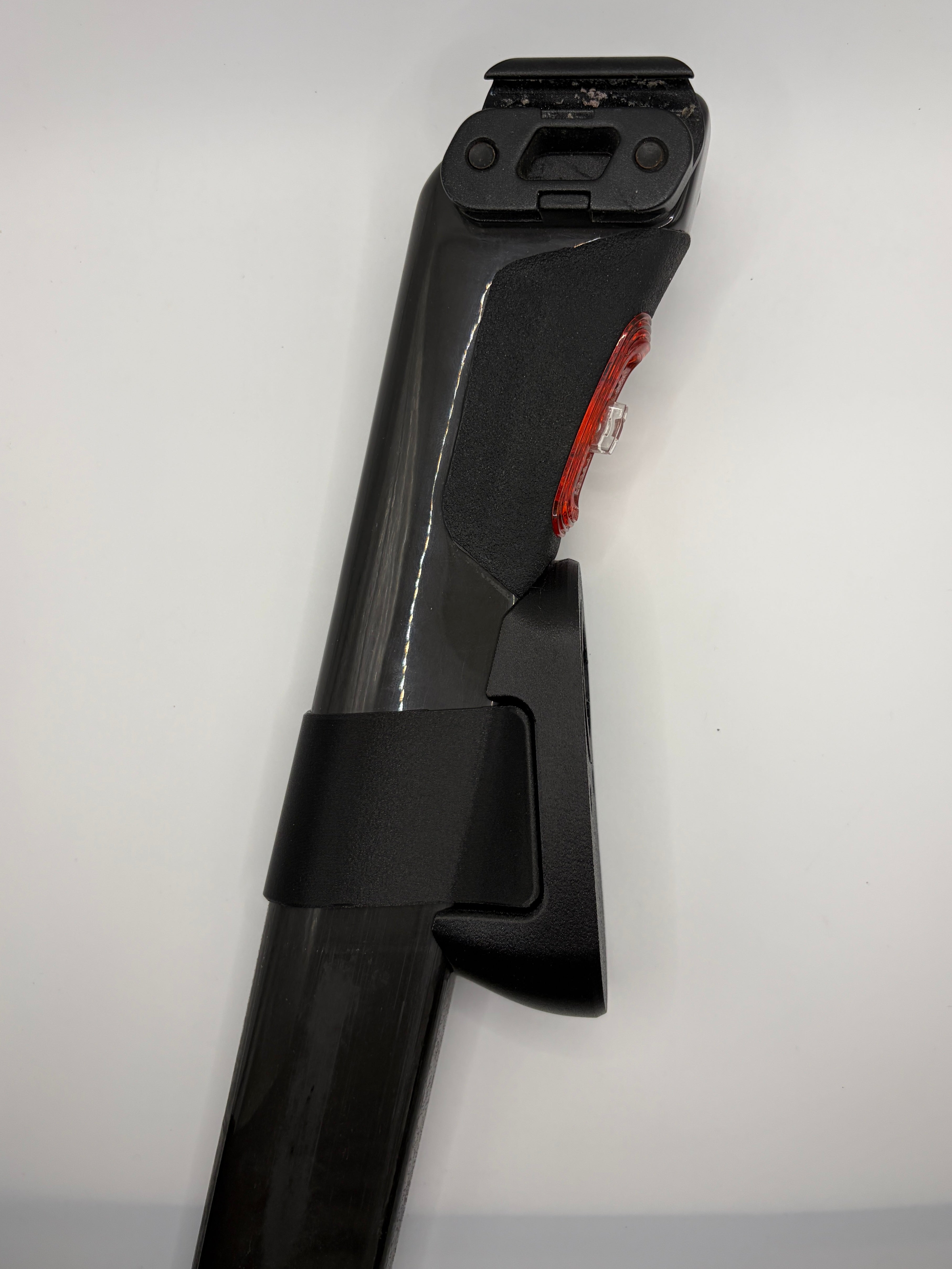 Support Garmin 515 Varia Aero + Emplacement AirTag