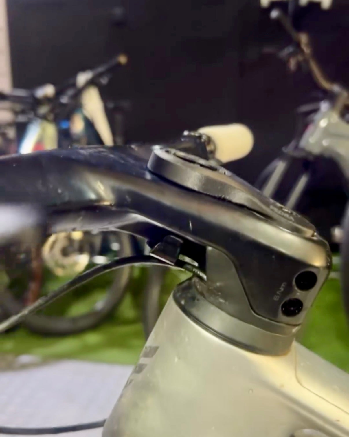 Soporte GPS para Berria Mako