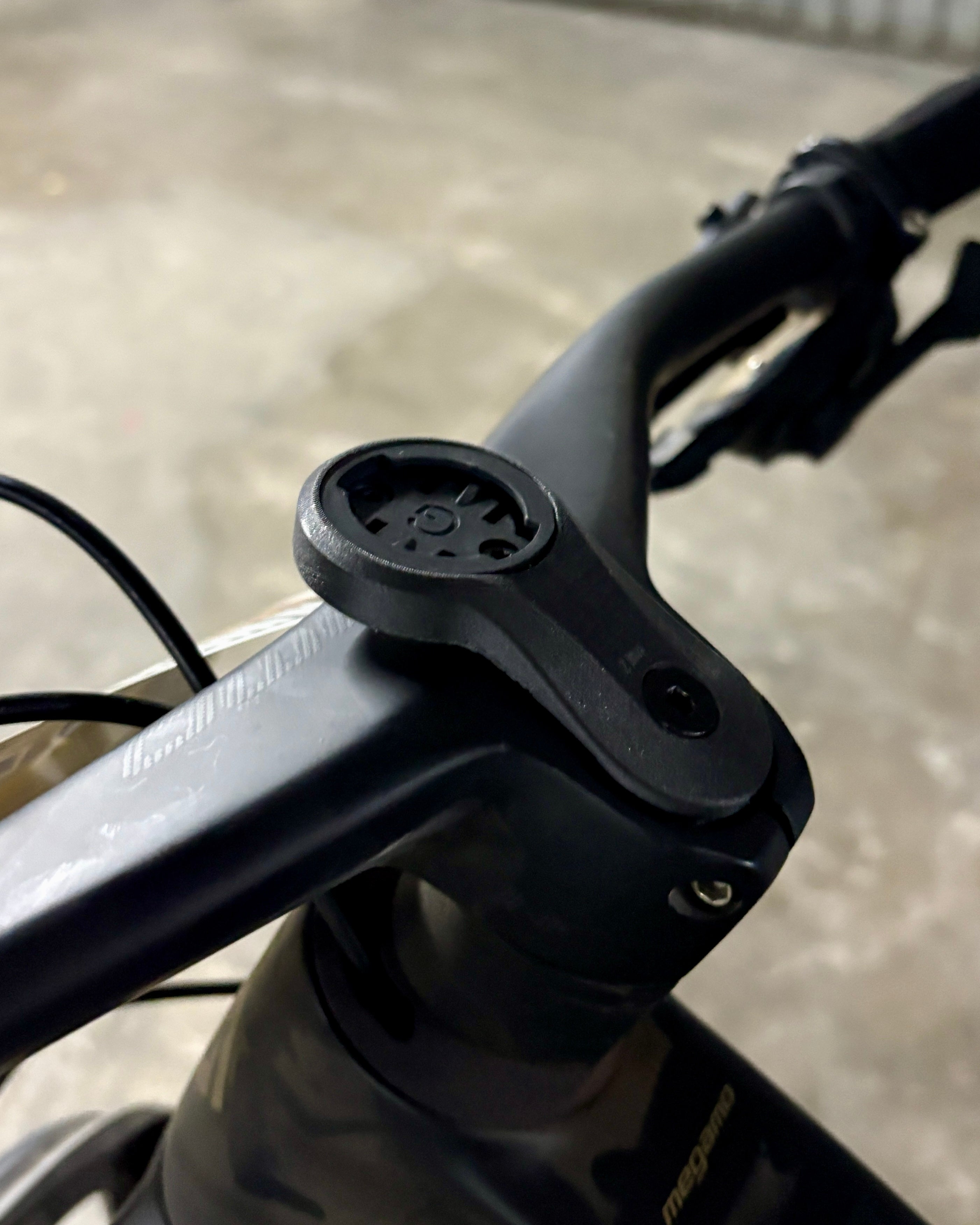 Soporte GPS reforzado para Megamo Track