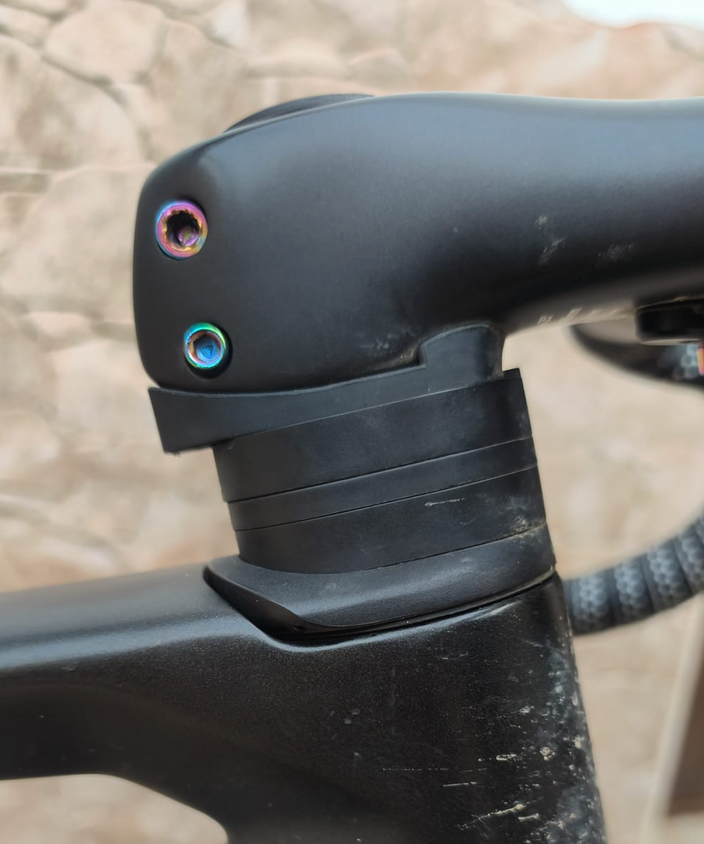 Servicio de Adaptación y Diseño de Arandelas o Espaciadores para Manillar (Cockpit Custom)