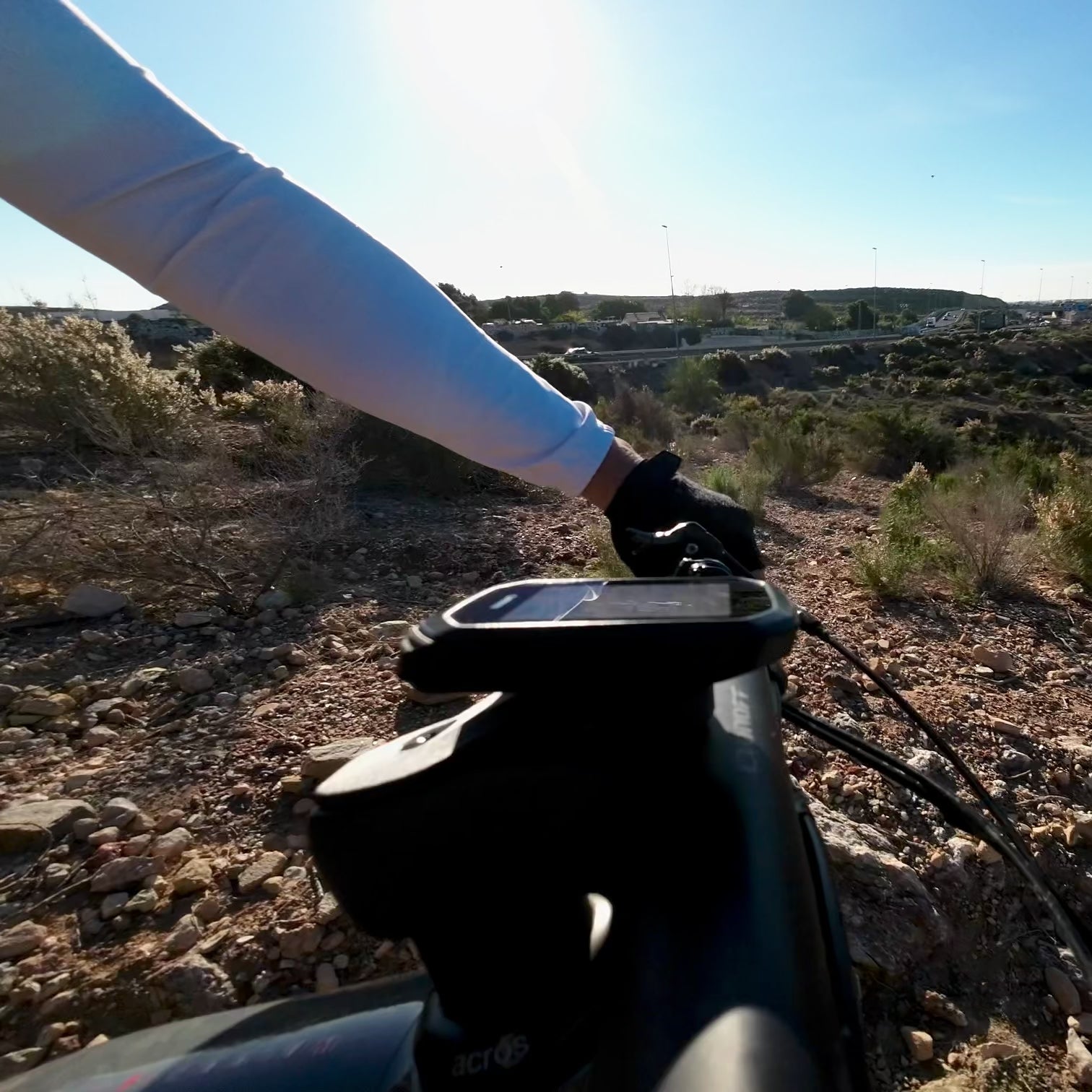 Soporte GPS reforzado para ONOFF Mondraker